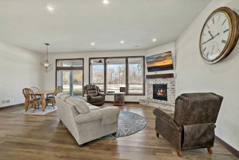 1013 Birch Avenue NE Montgomery MN 56069
