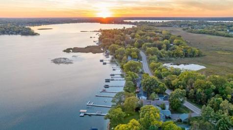 8839 N Shore Trail N Forest Lake MN 55025