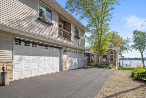 8839 N Shore Trail N Forest Lake MN 55025