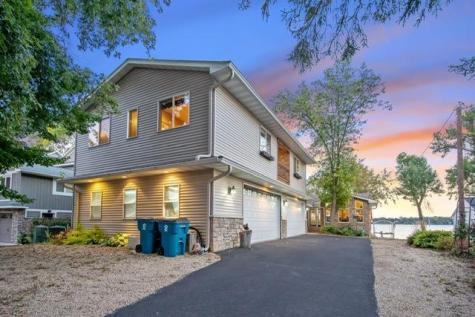 8839 N Shore Trail N Forest Lake MN 55025