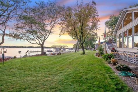 8839 N Shore Trail N Forest Lake MN 55025