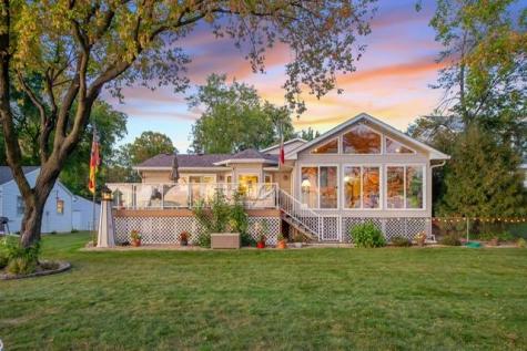 8839 N Shore Trail N Forest Lake MN 55025