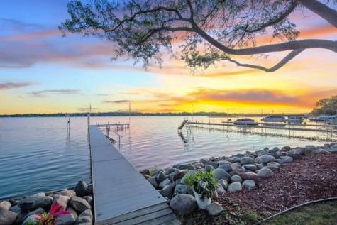 8839 N Shore Trail N Forest Lake MN 55025