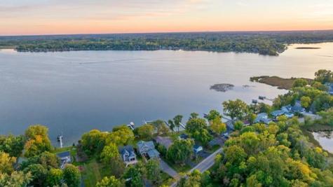 8839 N Shore Trail N Forest Lake MN 55025