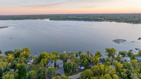 8839 N Shore Trail N Forest Lake MN 55025