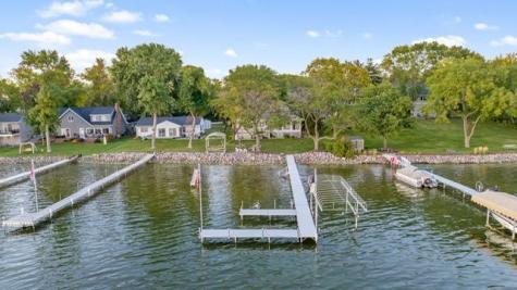 8839 N Shore Trail N Forest Lake MN 55025