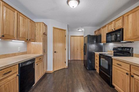 5625 100th Lane N Brooklyn Park MN 55443