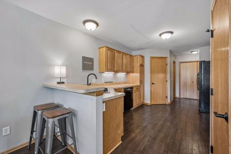 5625 100th Lane N Brooklyn Park MN 55443