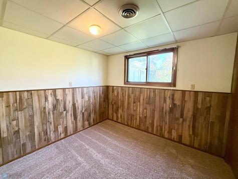 589 6th Street SE Valley City ND 58072