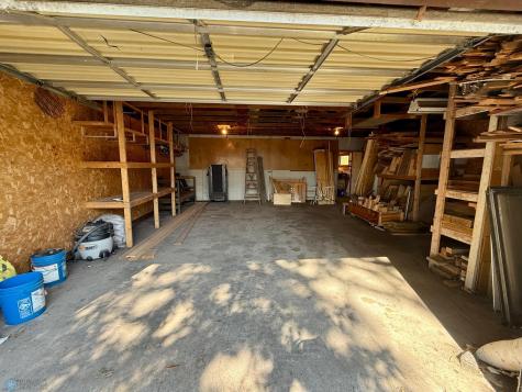 589 6th Street SE Valley City ND 58072