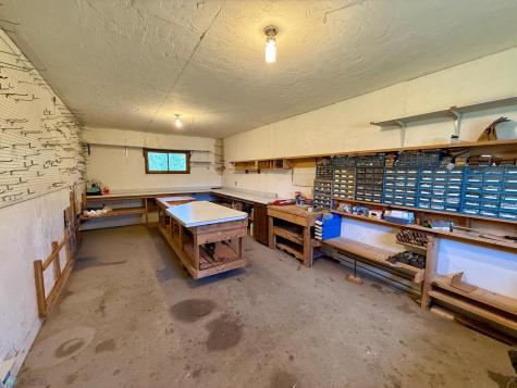 589 6th Street SE Valley City ND 58072