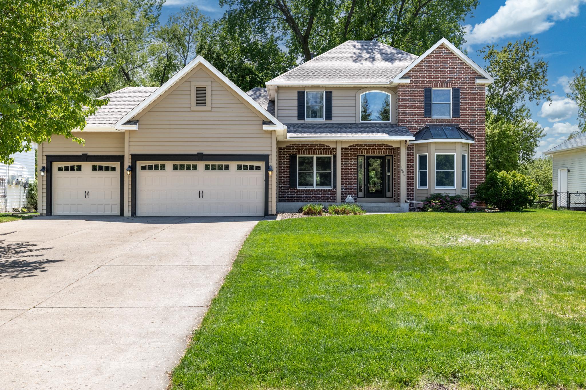 1084 Tamberwood Court Woodbury MN 55125
