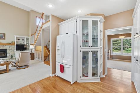 1084 Tamberwood Court Woodbury MN 55125