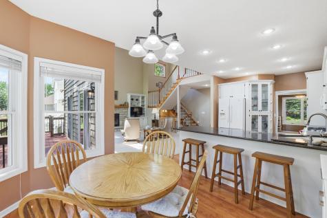 1084 Tamberwood Court Woodbury MN 55125