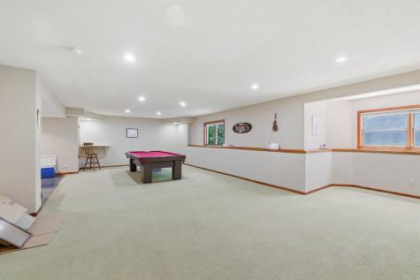 1084 Tamberwood Court Woodbury MN 55125