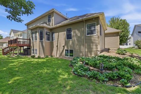 1084 Tamberwood Court Woodbury MN 55125