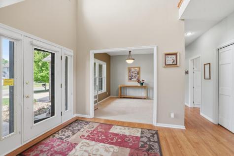1084 Tamberwood Court Woodbury MN 55125