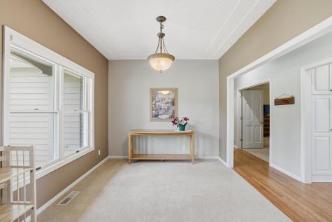 1084 Tamberwood Court Woodbury MN 55125