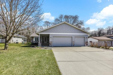 3590 Searle Court Vadnais Heights MN 55127