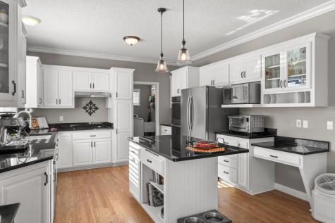 3319 Wood Duck Drive NW Prior Lake MN 55372