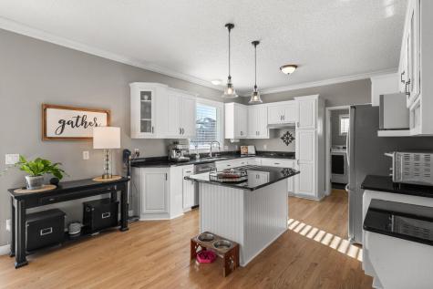 3319 Wood Duck Drive NW Prior Lake MN 55372