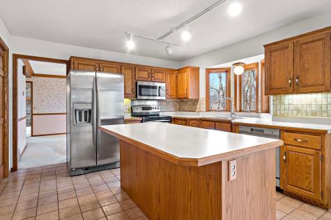 5515 Yorktown Lane N Plymouth MN 55442