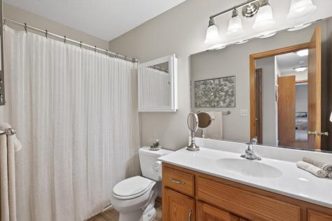 5420 100th Lane N Brooklyn Park MN 55443