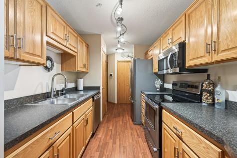 5420 100th Lane N Brooklyn Park MN 55443