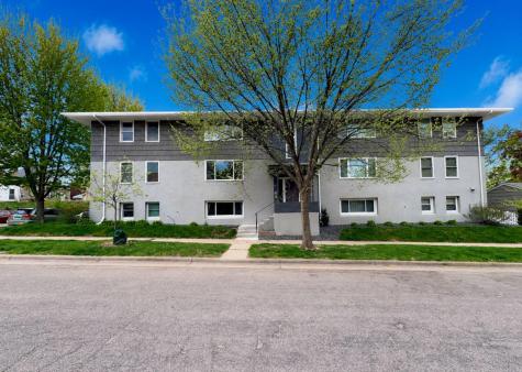 45 Albert Street S Saint Paul MN 55105