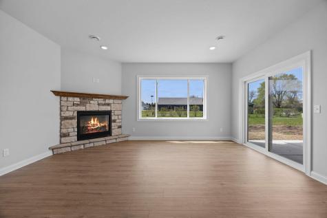 741 St James Circle Litchfield MN 55355