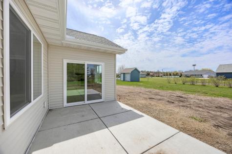 741 St James Circle Litchfield MN 55355
