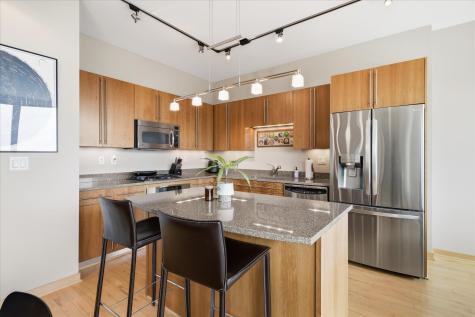 215 10th Avenue S Minneapolis MN 55415