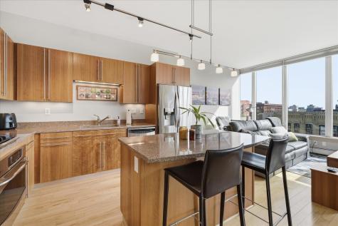 215 10th Avenue S Minneapolis MN 55415