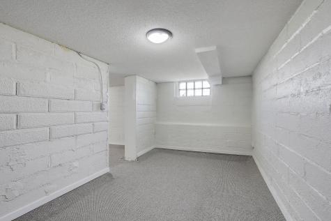 6425 Fremont Avenue N Brooklyn Center MN 55430