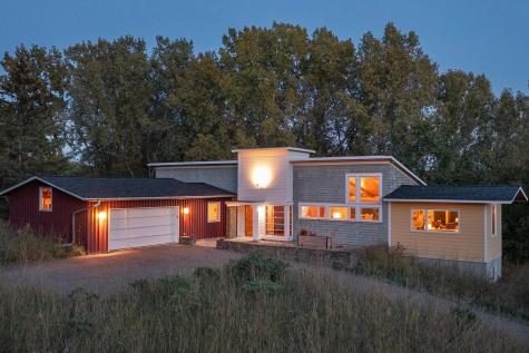 6 Robb Farm Road North Oaks MN 55127