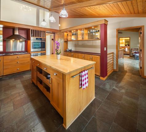 6 Robb Farm Road North Oaks MN 55127