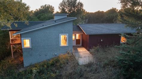6 Robb Farm Road North Oaks MN 55127
