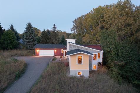6 Robb Farm Road North Oaks MN 55127
