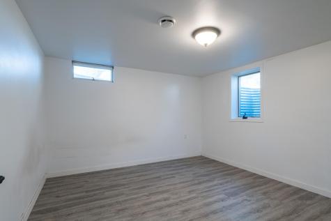 1058 5th Street SW Valley City ND 58072