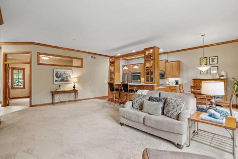13644 Crompton Avenue Rosemount MN 55068