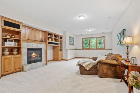 13644 Crompton Avenue Rosemount MN 55068