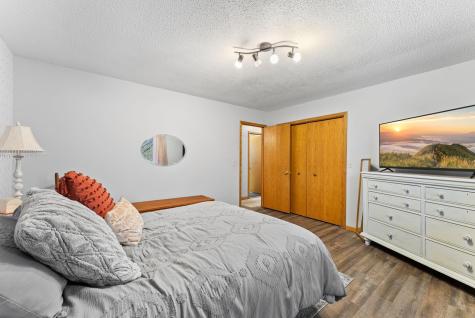 900 Southview Avenue Braham MN 55006
