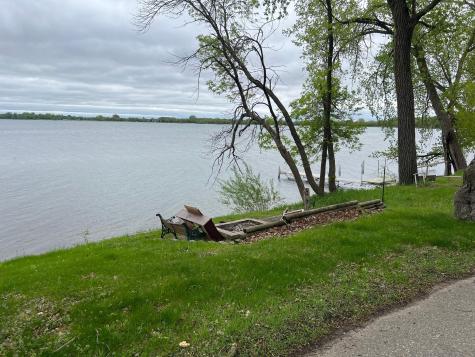 24598 608th Avenue Litchfield MN 55355