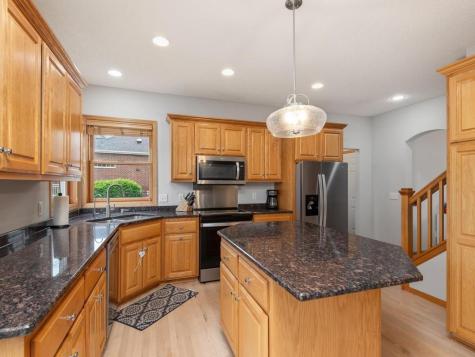 603 Chalupsky Avenue SE New Prague MN 56071