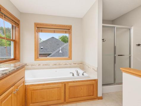 603 Chalupsky Avenue SE New Prague MN 56071