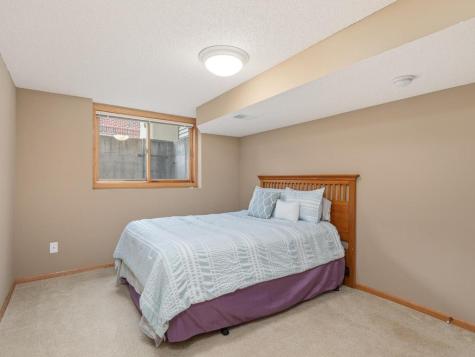 603 Chalupsky Avenue SE New Prague MN 56071