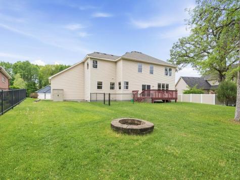 603 Chalupsky Avenue SE New Prague MN 56071