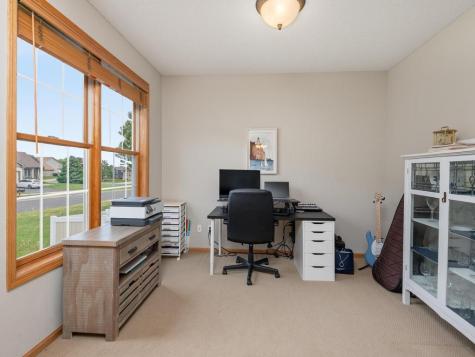 603 Chalupsky Avenue SE New Prague MN 56071