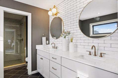 9575 Eagle Ridge Road Chanhassen MN 55317