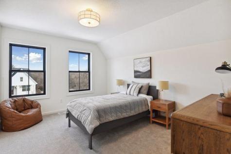 9575 Eagle Ridge Road Chanhassen MN 55317